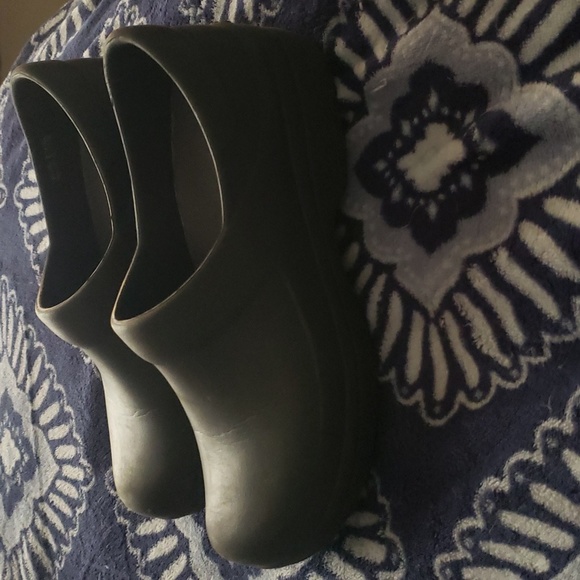 CROCS Shoes - Black CROCS